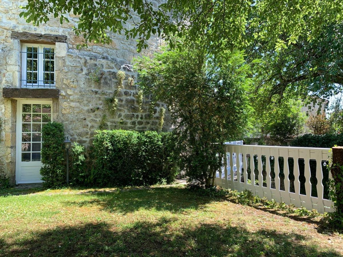 Gite Du Moulin Villa Pranzac Exterior foto